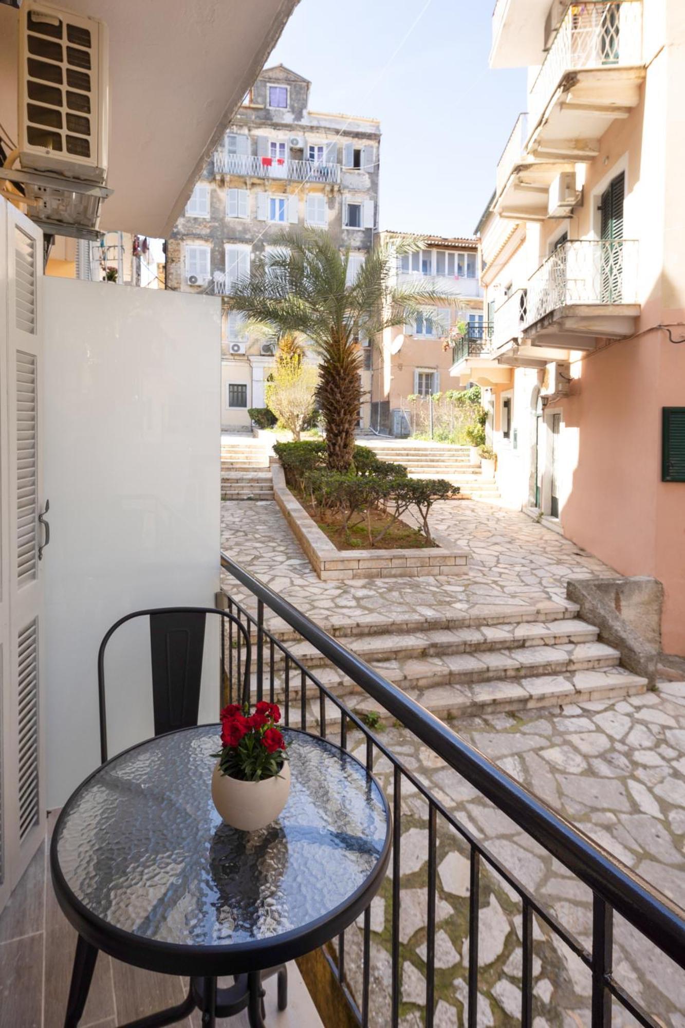 Nefeli Boutique City Suite Corfu  Extérieur photo