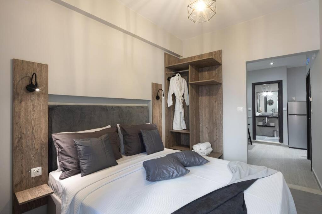Nefeli Boutique City Suite Corfu  Extérieur photo